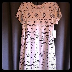 Lularoe Aztec Carly - size small